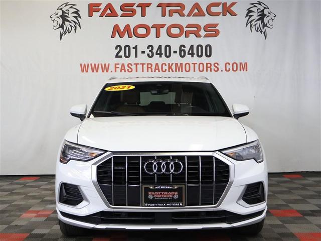 Photo of 2021 WHITE Audi Q3