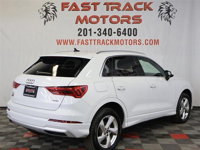 Photo of 2021 WHITE Audi Q3