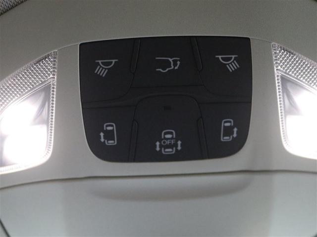 Photo of 2019 Bright White Clearcoat Chrysler Pacifica