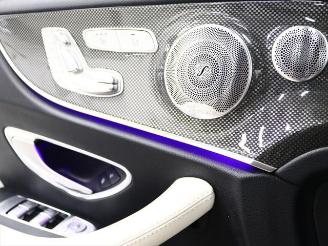 Photo of 2018 WHITE Mercedes-Benz E-Class