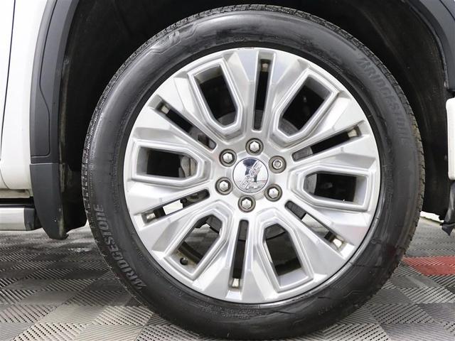 Photo of 2021 White Frost Tricoat GMC Sierra 1500