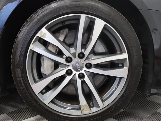 Photo of 2019 GRAY Audi A6