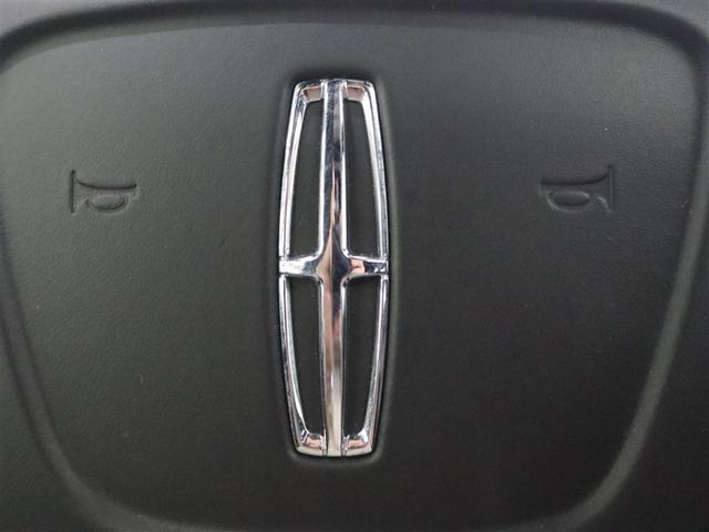 Photo of 2021 Infinite Black Lincoln Navigator