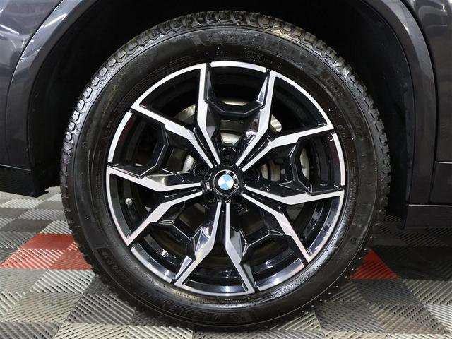 Photo of 2023 GRAY BMW X4