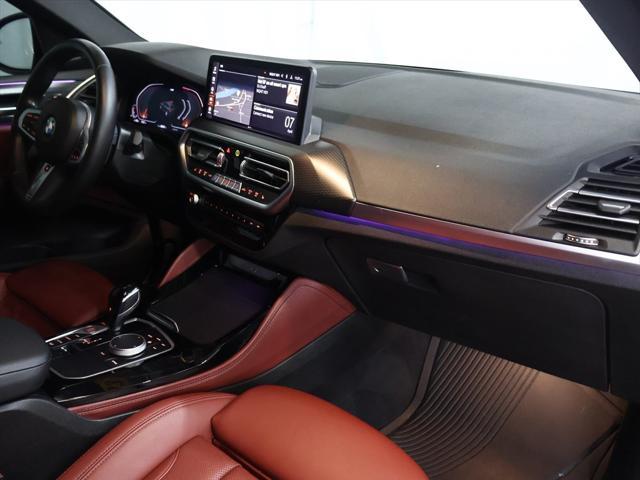 Photo of 2023 GRAY BMW X4