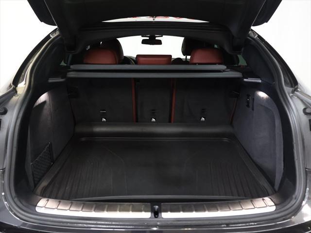 Photo of 2023 GRAY BMW X4