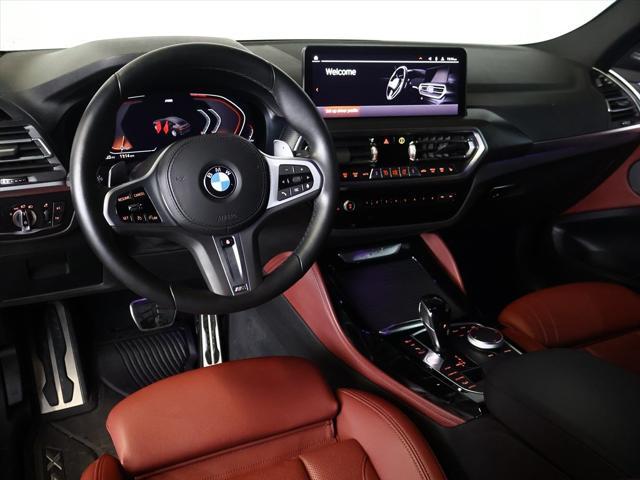 Photo of 2023 GRAY BMW X4