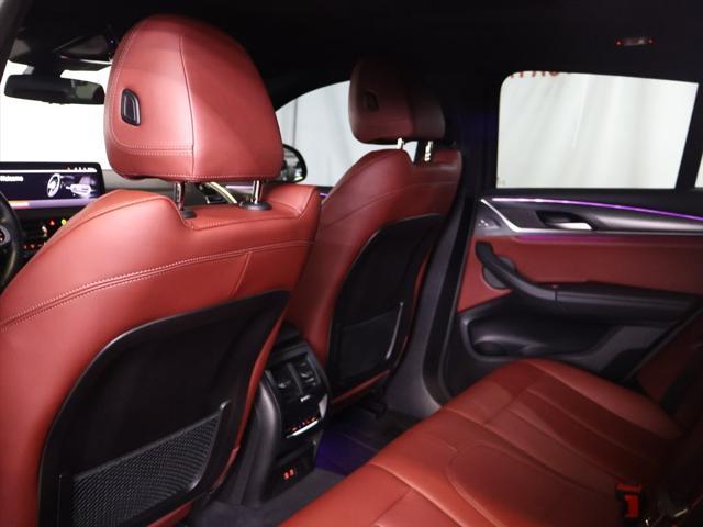 Photo of 2023 GRAY BMW X4