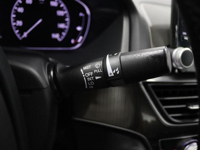 Photo of 2019 Platinum White Pearl Honda Accord
