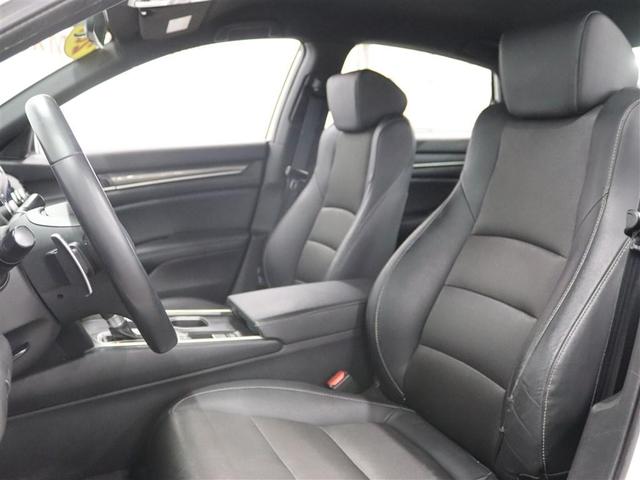 Photo of 2019 Platinum White Pearl Honda Accord