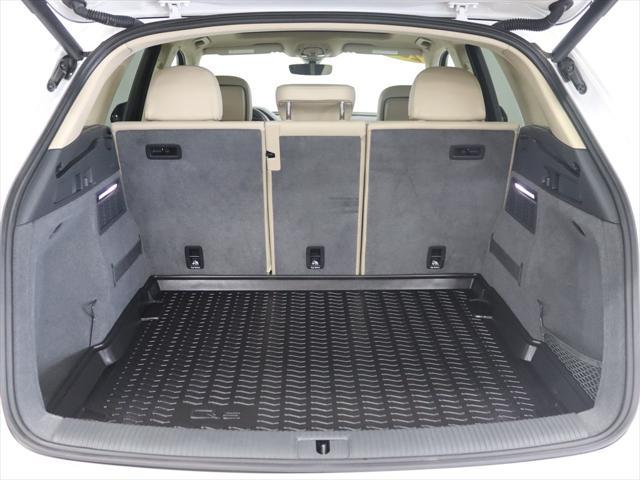 Photo of 2018 Ibis White Audi Q5