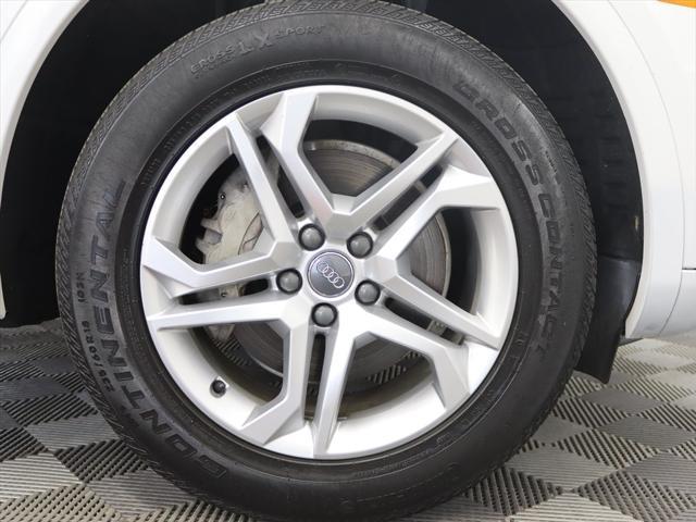 Photo of 2018 Ibis White Audi Q5