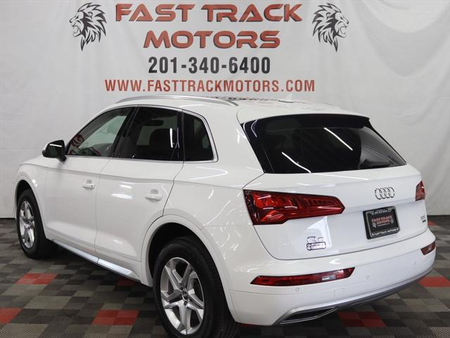 Photo of 2018 Ibis White Audi Q5