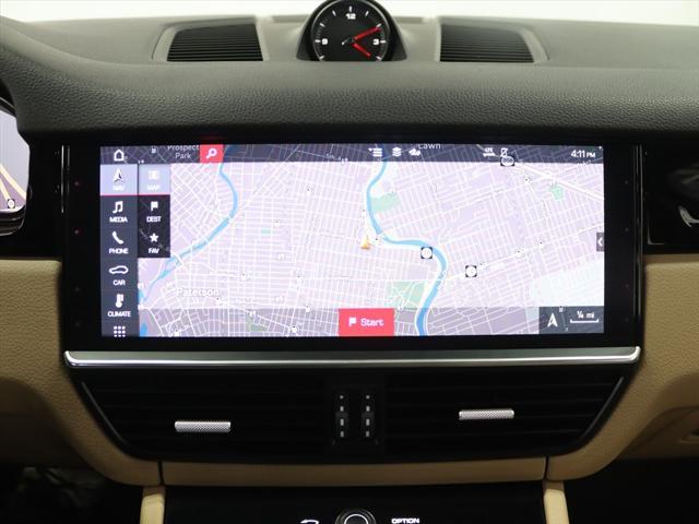 Photo of 2020 BLUE Porsche Cayenne