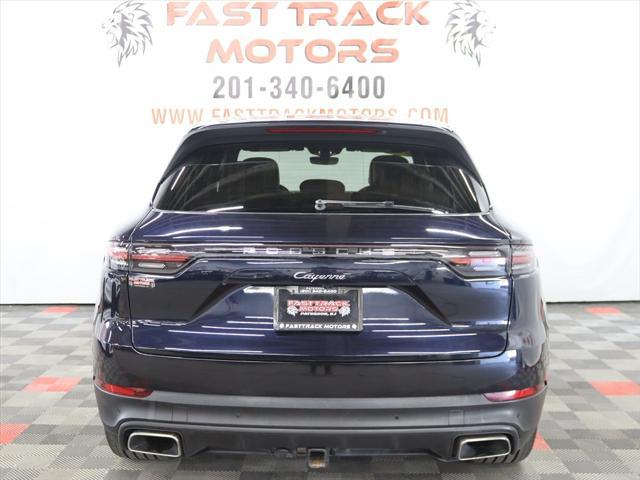 Photo of 2020 BLUE Porsche Cayenne