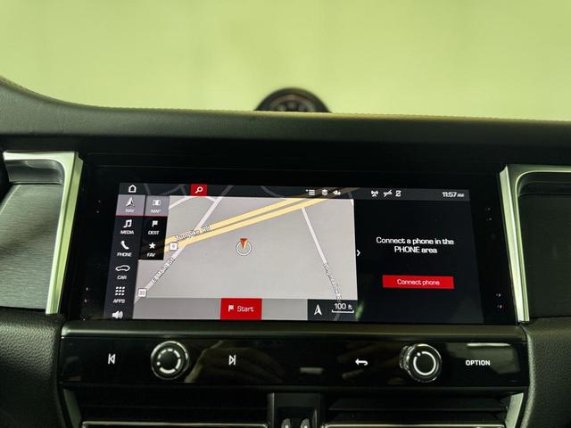 Photo of 2023 Gentian Blue Metallic Porsche Macan