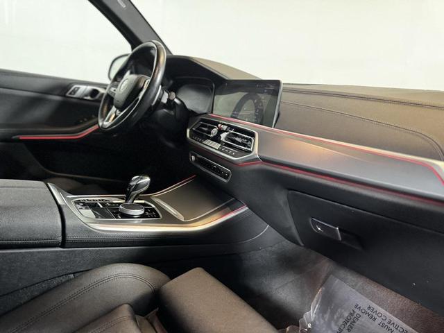 Photo of 2021 Jet Black BMW X5