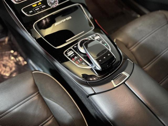 Photo of 2019 designo Selenite Gray Magno Metallic Mercedes-Benz AMG E 63