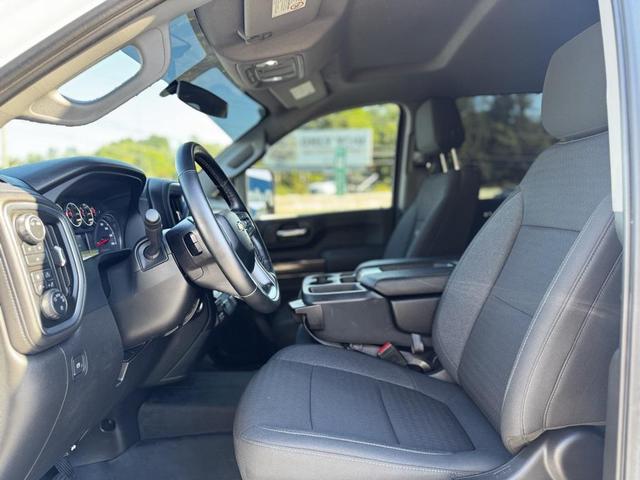 Photo of 2023 Summit White Chevrolet Silverado 2500