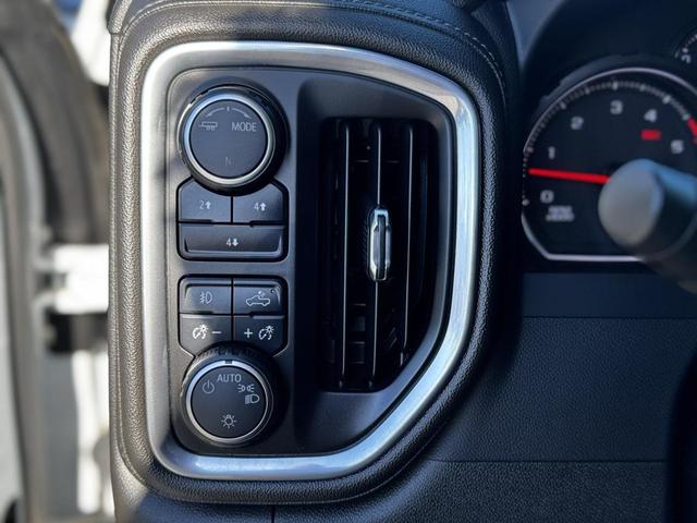Photo of 2023 Summit White Chevrolet Silverado 2500