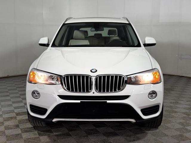 Photo of 2017 Alpine White BMW X3