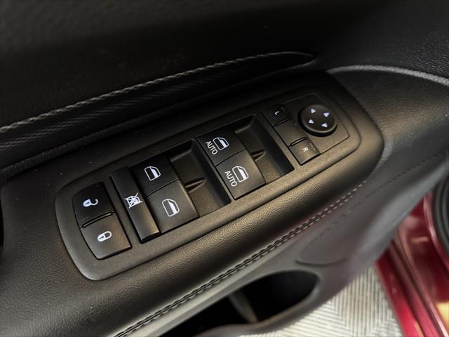 Photo of 2021 Octane Red Pearlcoat Dodge Durango