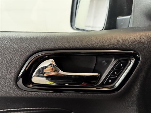 Photo of 2021 Octane Red Pearlcoat Dodge Durango