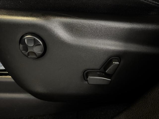 Photo of 2021 Octane Red Pearlcoat Dodge Durango