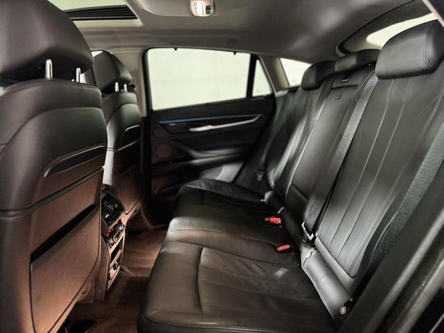Photo of 2015 Black Sapphire Metallic BMW X6