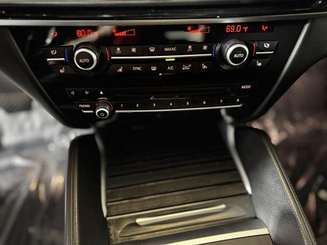 Photo of 2015 Black Sapphire Metallic BMW X6