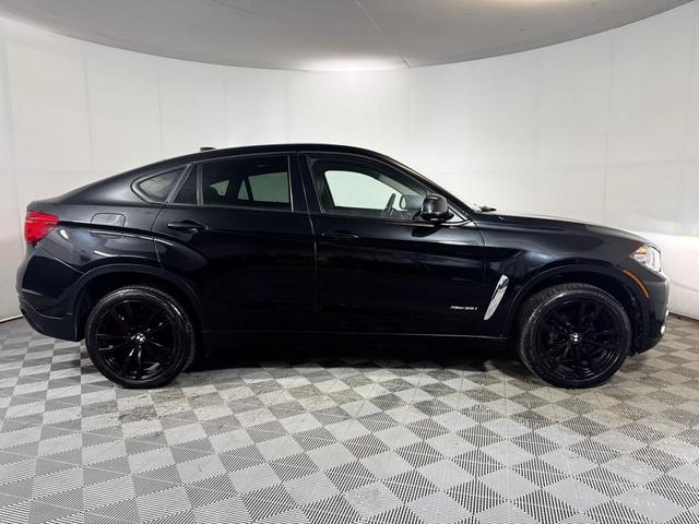 Photo of 2015 Black Sapphire Metallic BMW X6
