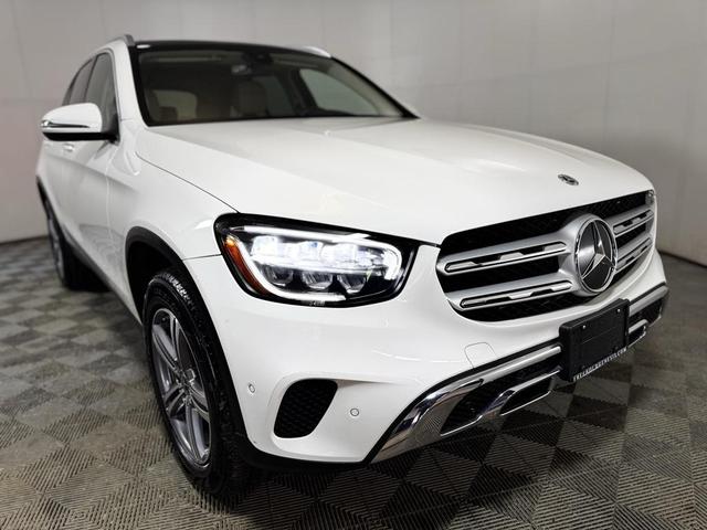 Photo of 2021 Polar White Mercedes-Benz GLC 300