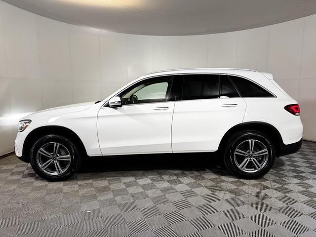 Photo of 2021 Polar White Mercedes-Benz GLC 300