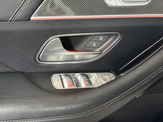 Photo of 2023 Polar White Mercedes-Benz AMG GLE 53