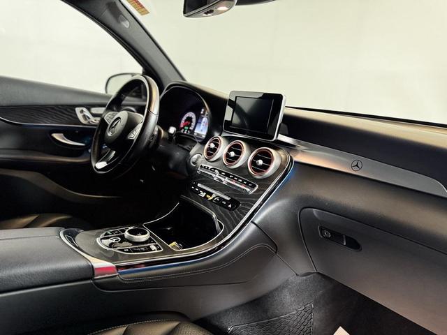 Photo of 2021 Black Metallic Audi A4