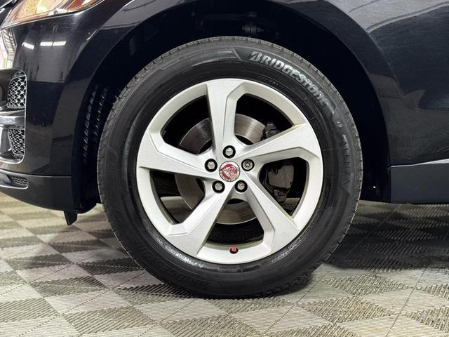 Photo of 2018 Narvik Black Jaguar F-PACE