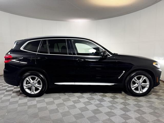Photo of 2019 Jet Black BMW X3