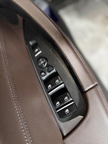 Photo of 2019 Jet Black BMW X3