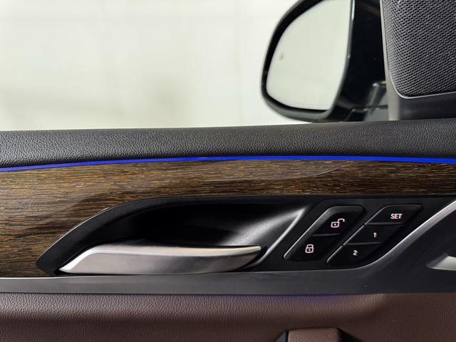 Photo of 2019 Jet Black BMW X3