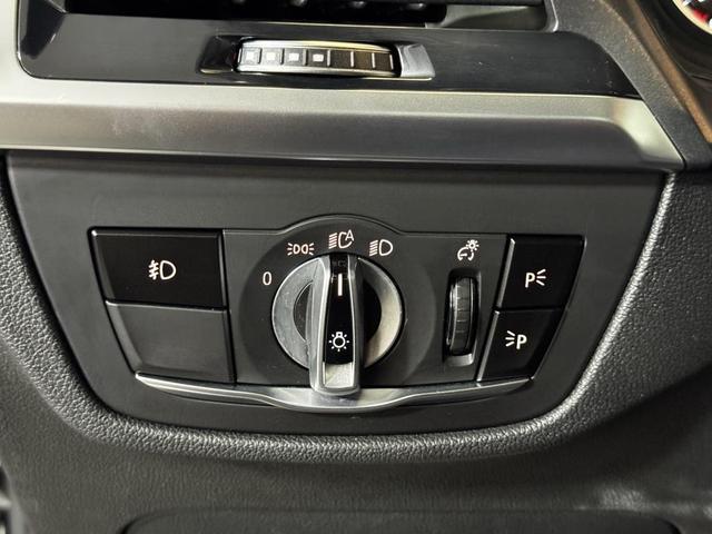 Photo of 2019 Jet Black BMW X3