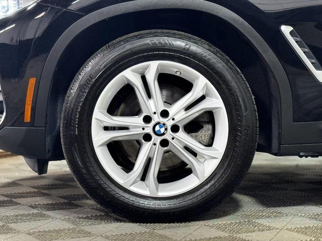 Photo of 2019 Jet Black BMW X3
