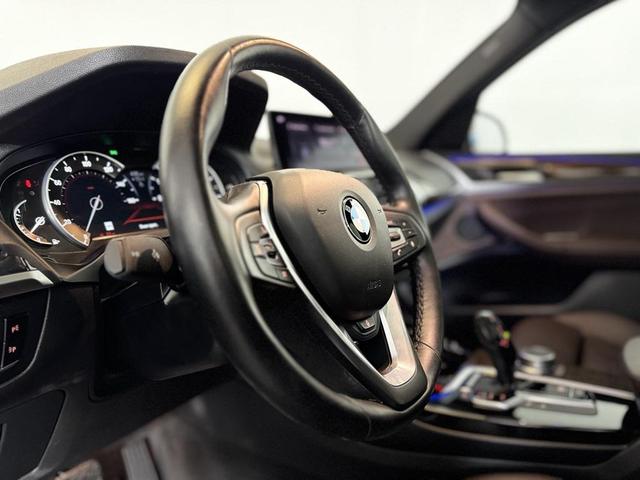 Photo of 2019 Jet Black BMW X3