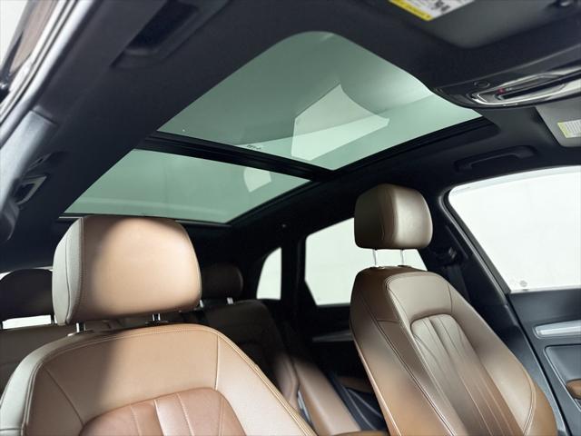 Photo of 2019 Brilliant Black Audi Q5