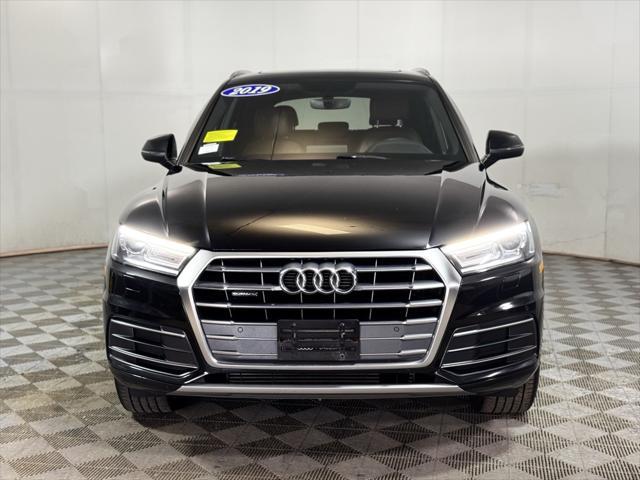 Photo of 2019 Brilliant Black Audi Q5
