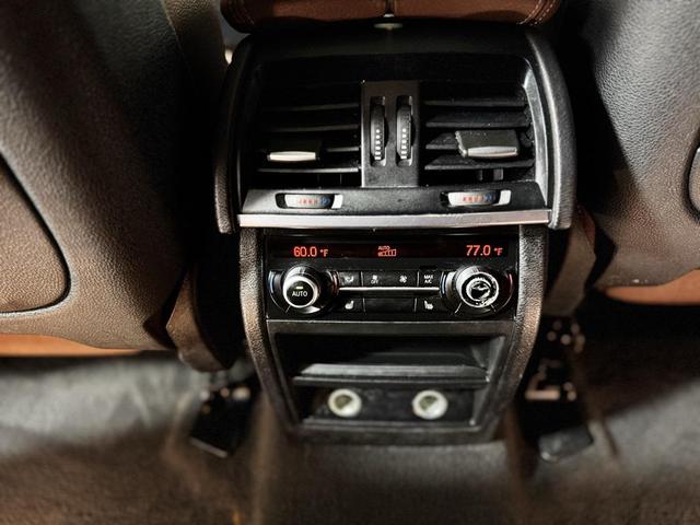 Photo of 2018 Black Sapphire Metallic BMW X6