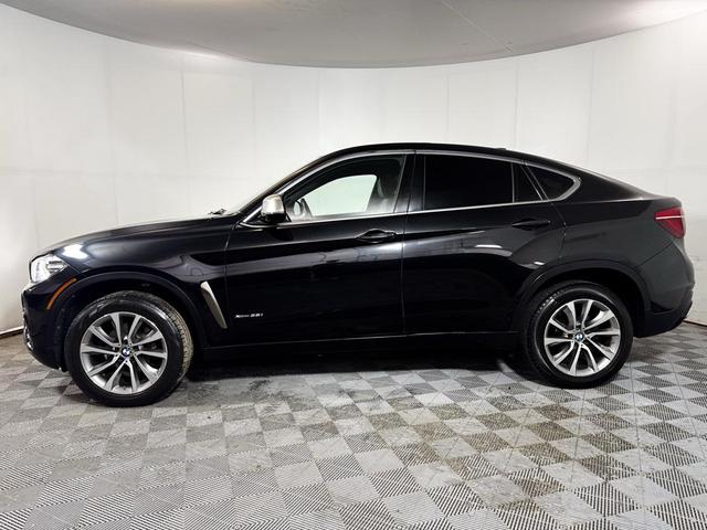 Photo of 2018 Black Sapphire Metallic BMW X6