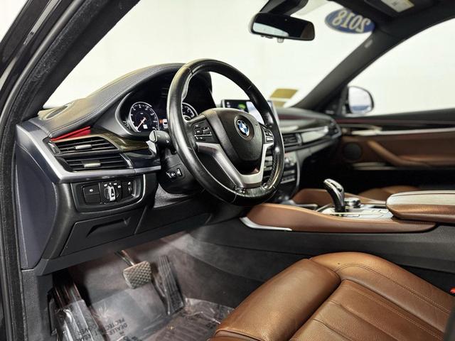 Photo of 2018 Black Sapphire Metallic BMW X6