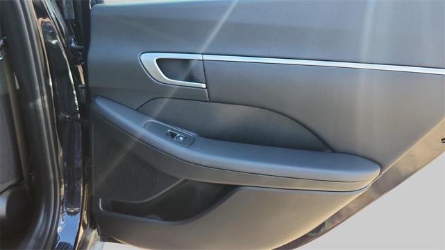 Photo of 2024 Carbon Blue Hyundai SONATA