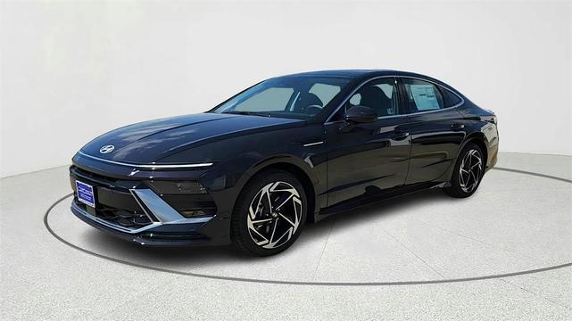 Photo of 2024 Carbon Blue Hyundai SONATA