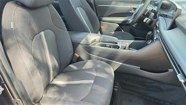 Photo of 2024 Carbon Blue Hyundai SONATA